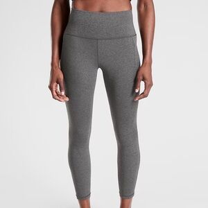 Athleta Salutation Stash II 7/8 Tight
